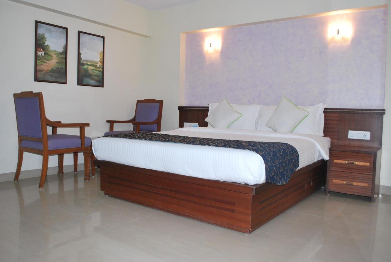 Hotel Goradia Shirdi Exterior foto