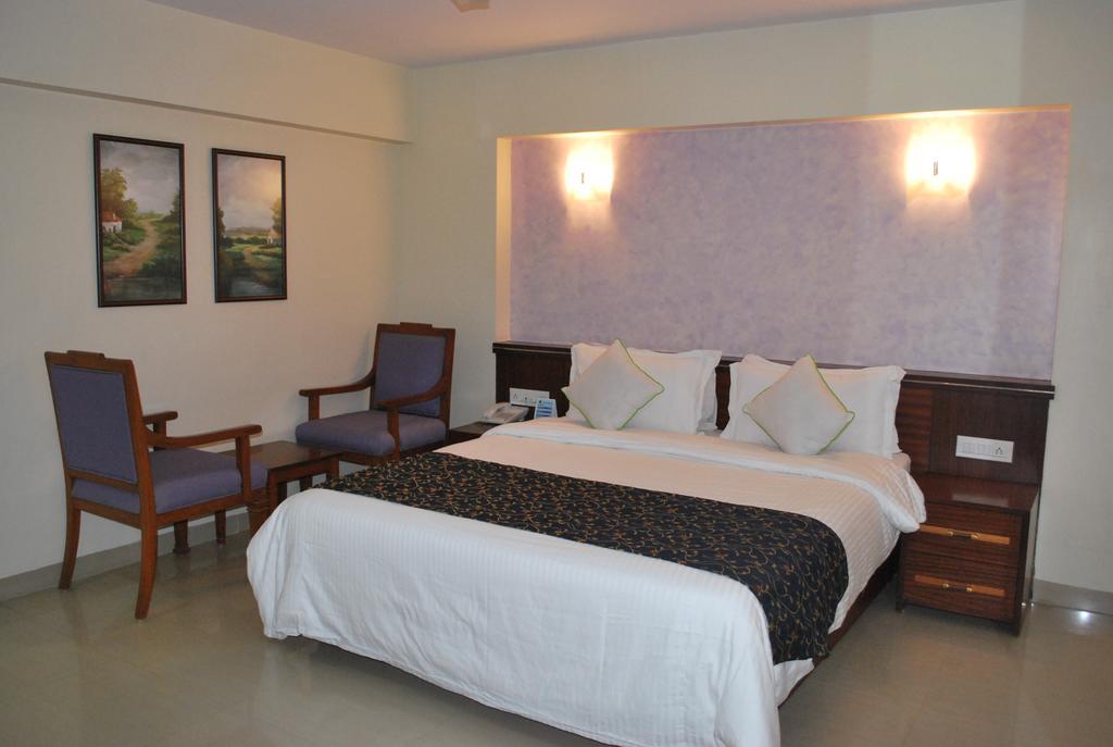 Hotel Goradia Shirdi Exterior foto