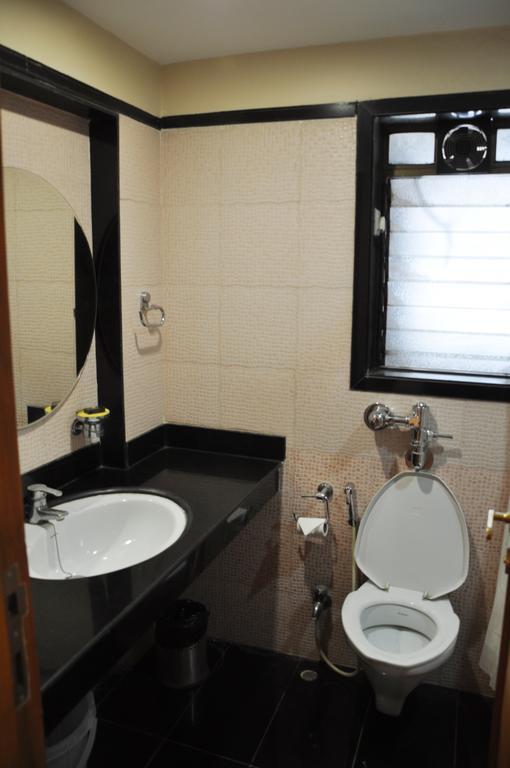 Hotel Goradia Shirdi Exterior foto