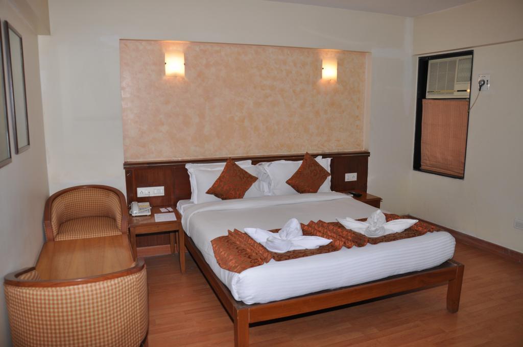 Hotel Goradia Shirdi Exterior foto